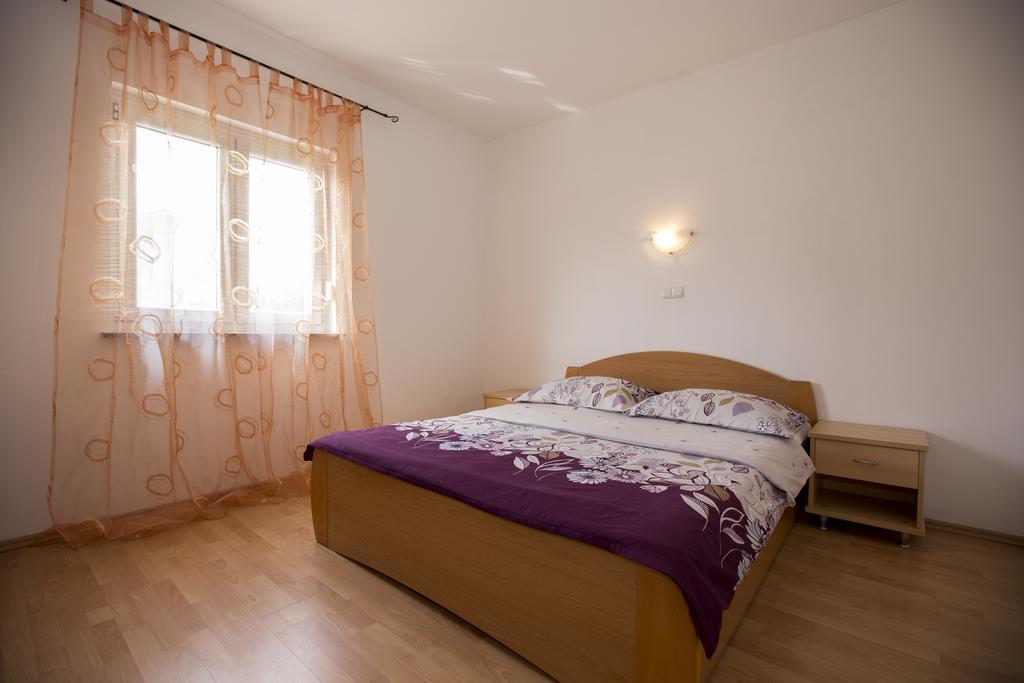 Apartments Simona Lopar Kamer foto